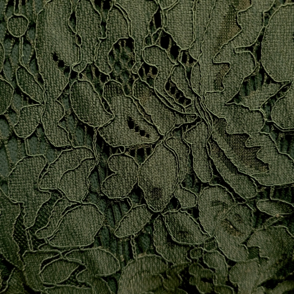 ***SOLD*** Lace Top - Picture 6 of 6